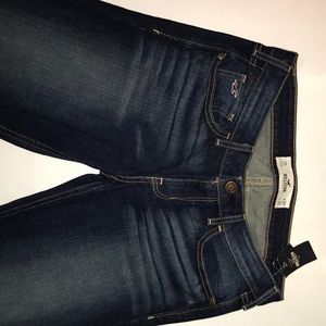 Low rise, bootcut jeans